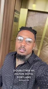 Tredavis Center Hill