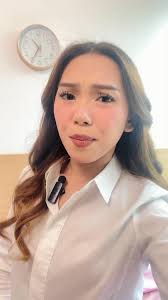 Bela Padilla is the new brand ambassador of New Moon for 🌺🦋 Hormo  Balance! Powered by Myo-Inositol, D-Chiro Inositol, Folic Acid, N-Acetyl  Cysteine, and other science-backed ingredients, Hormo Balance is your  trusted