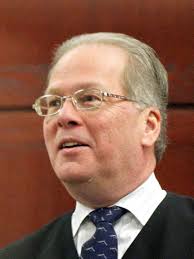 Milwaukee judges host drive-through events for nominating signatures