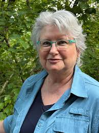 People — We Plant it Forward