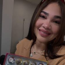 Marisol Espinal's Instagram, Twitter & Facebook