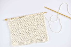Every year on my birthday i try to post a new pattern as my gift to my fellow knitters. Free Moss Stitch Dishcloth Knitting Pattern