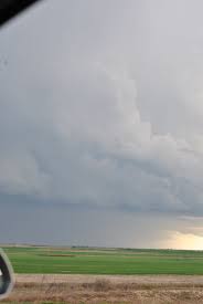 Between Dodge City Ks An Garden City Ks 04 17 2015 Dodge City Garden City Clouds