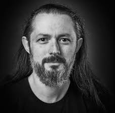 Opening the Public Sector to the future