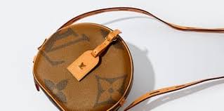 Louis vuitton has many leather good specialist workshops throughout europe along with many in the usa. Louis Vuitton Handbag For Women Buy Or Sell Your Designer Bags Vestiaire Collective