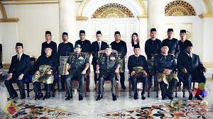 Kerajaan negeri johor merujuk kepada pihak berkuasa kerajaan negeri johor. 10 Exco Kerajaan Negeri Johor Angkat Sumpah