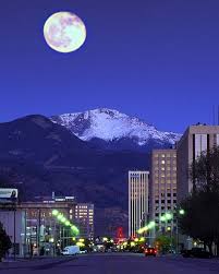 348 001m Full Moon Over Colorado Springs Places Around The World Colorado Native