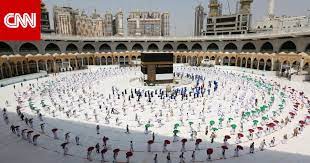 ويمكن التسجيل في الحج لموسم العام الحالي 1442 كما تبين عن طريق موقع وزارة الحج والعمرة، ويجب أيضا الإلتزام بجميع الضوابط التي تم تحديدها للحج والآليات التي قررتها الوزارة، كما يشترط أن يكون المتقدم للحج قد يكون تلقى لقاح كورونا، ويشترط أيضا ألا يكون الحاج يعاني من الإصابة. Ø§Ù„Ø³Ø¹ÙˆØ¯ÙŠØ© ØªØ¯Ø´Ù† Ù…ÙˆÙ‚Ø¹ Ø§ Ù„ØªØ³Ø¬ÙŠÙ„ Ø§Ù„Ø±Ø§ØºØ¨ÙŠÙ† ÙÙŠ Ø§Ù„Ø­Ø¬ Ù…Ù† Ø¯Ø§Ø®Ù„ Ø£Ø±Ø§Ø¶ÙŠÙ‡Ø§ ÙˆØªØ­Ø¯Ø¯ Ø§Ù„Ø§Ø´ØªØ±Ø§Ø·Ø§Øª Cnn Arabic
