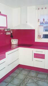 Sin preguntarte te escuche, dijistes que te marchabas, que ya tu amor no existe en mi, que te perdone y que es. Cocina Rosa Y Blanco Brillo Muebles A Medida Armarios Cocinas Banos Madergil