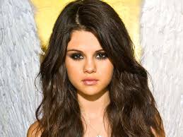 De una vez out now. Wallpaper Face Women Model Long Hair Celebrity Singer Actress Black Hair Selena Gomez Nose Toy Skin Head Supermodel Beauty Eye Lip Hairstyle Cheek Photo Shoot Brown Hair Hair Coloring Eyebrow Human