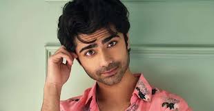 Exclusive! Multi-talented artist Taaruk Raina