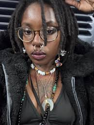 Asked Ger If She Wanna Cry in The Bucket or Come Cry in The Bentley