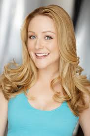 Mandy Dickson's Instagram, Twitter & Facebook