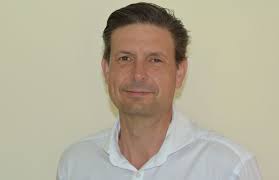 Cliff Pearce's Instagram, Twitter & Facebook