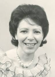 In Memory of Elfriede Holmes