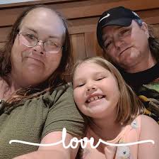 Congrats to an amazing couple!! 🤍🎀