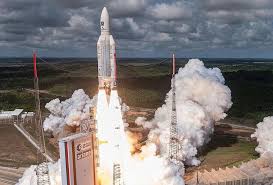 A subreddit for news and discussion on the european launch vehicle operator arianespace and the ariane, vega and soyuz launchers they market and. Ariane 5 Rakete Mit Zwei Satelliten An Bord Gestartet