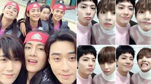 Park seo joon & park hyungsik from hwarang presents an award 2016 kbs drama awards/2017.01.03. Dikenal Ramah Ini 5 Sahabat Dekat V Bts Di Kalangan Selebriti Dari Park Bo Gum Hingga Suho Exo Halaman 2 Tribun Pontianak