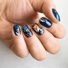 Are you looking for the best fall nail colors to pair with all your cute fall outfits? Cute Fall Nail Designs Camba