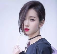 Vẻ đẹp của 'Hoa khôi giảng đường' đóng phim mới cùng Lưu Hạo Nhiên