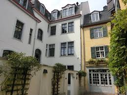September 2019 kann die dauerausstellung in beethovens geburtshaus in bonn wieder besucht werden, während an den anderen bereichen noch gearbeitet wird. Beethoven Haus Bonn Aktuelle 2021 Lohnt Es Sich Mit Fotos Tripadvisor