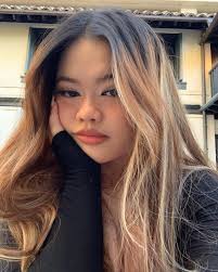 Diana 👾 (@snowingmochi) • Instagram photos and videos