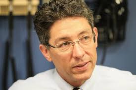 Pediatric genetics researcher returns to Rady