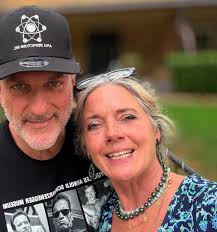 Phoebe Elizabeth Sisk (@phoebe_sisk) • Instagram photos and videos