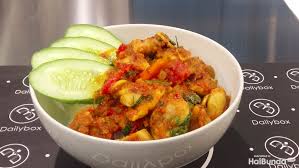 Kubis ada dua macam, yaitu kubis putih dan kubis ungu. 10 Resep Ayam Pedas Tongseng Hingga Bumbu Woku