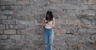 Singapore dating guide advises how to pick up singaporean girls and how to hookup with local women in singapore. Imho Dating Apps Have Made It Easier To Meet New People But Harder To Find Love Mothership Sg News From Singapore Asia And Around The World