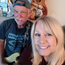 Dave Harvey & His Big Black Drum at Ike Leary Sr. Granada Pier Bait and  Tackle!
