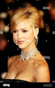 Jessica santos hi-res stock photography and images