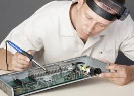 Electrical And Electronic Engineering Technologists And Technicians Occupational Outlook Handbook U S Bureau Of Labor Statistics