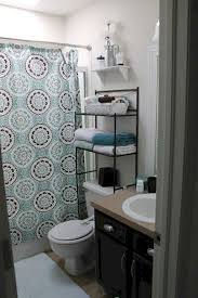 Adorable 80 Apartment Decorating Ideas For Couples Https Roomadness Com 2017 10 Bathroom Decor Apartment Apartment Decorating For Couples Couples Apartment