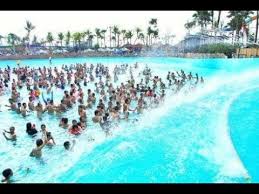 Wahana Tsunami Di Hawai Waterpark Malang Youtube