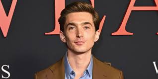 7 Years Before He Was in Zach Cregger's 'Weapons,' Austin Abrams Appeared  in This Underseen American Dramedy