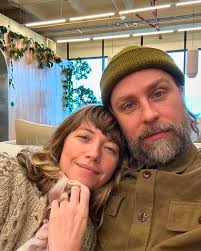 Elspeth Vance's Instagram, Twitter & Facebook