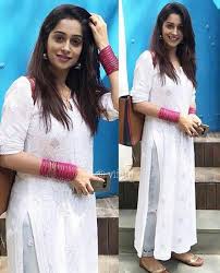Shavia Tall Girl Fashion New Designer Dresses Bollywood Outfits