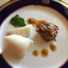 Lemang merupakan makanan yang terbuat dari ketan dan dimasak dengan cara dibakar menggunakan baca juga: Lemang Dan Rendang Malaysiancuisine Artofplating Malaysian Cuisine Food Eat