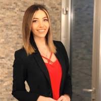 Cnn türk muhabiri sema akbulut, elinde oyuncak bebeği ile sosyal deney için i̇stanbul'un farklı ilçelerinde dilencilik yaptı. Dilay Dilaver News Reporter Cnn Turk Linkedin