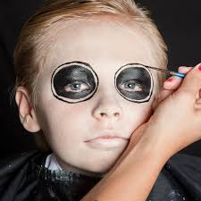 You are going to love these easy halloween makeup ideas! Halloween Kinder Schminken Dia De Los Muertos Make Up