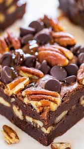 Les Meilleurs Brownies Aux Tortues In 2020 Brownie Recipes Desserts How Sweet Eats