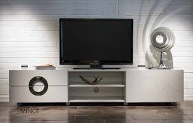 Tv Unitesi Modelimiz Minotti 1 Sinif Malzeme Kalitesi Italyan Mobilya Devi Minotti Nin Tasarimi Italyan Menseli Lake Boyasi Krom Ku Tv Mobilya Tv Unitesi