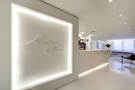 Dermatology Clinic In 2020 Clinic Interior Design Medical Office Interior Medical Office Decor