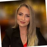 Alisha Rosser's Instagram, Twitter & Facebook