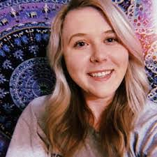 Rebecca Shipwash's Instagram, Twitter & Facebook