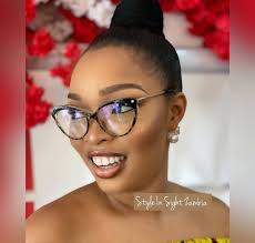 Style In Sight Zambia přidal(a)...