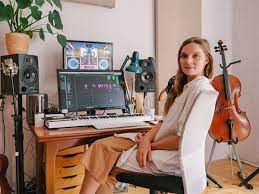 Filarmonía 102.7 FM | Filarmonía 102.7 FM - Escucha el Soundtrack "Joker"  de Hildur Guðnadóttir