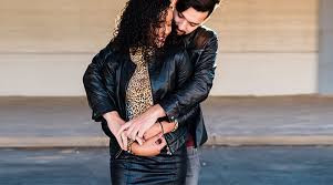 Example sentences with the word announce. Fun Ways To Announce Your Pregnancy