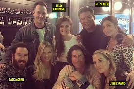 Zhakuhysaj видео lojtart profesionista vs zhaku ne free fire!! Saved By The Bell Stars Reunite For Dinner Ahead Of Show S 30th Anniversary